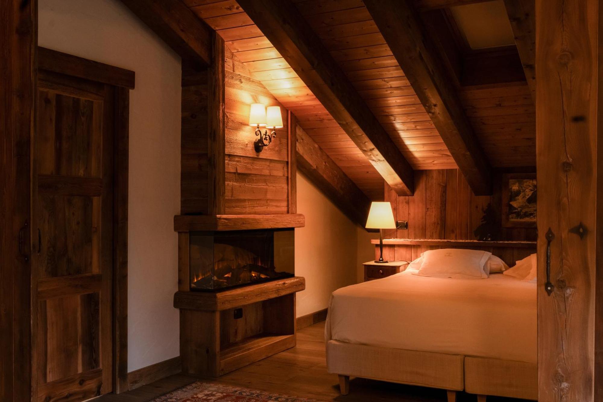 Auberge De La Maison Courmayeur Luaran gambar