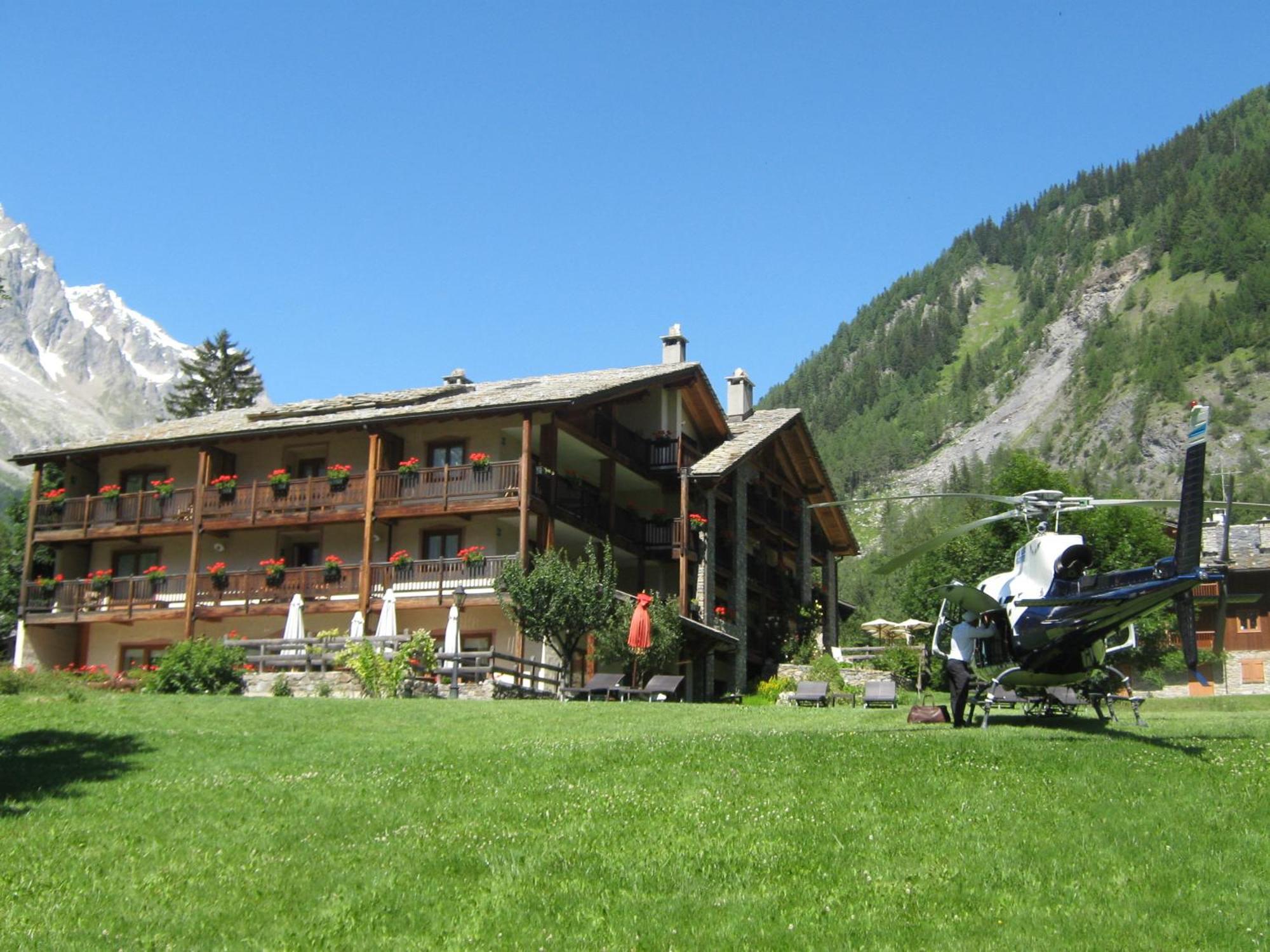 Auberge De La Maison Courmayeur Luaran gambar