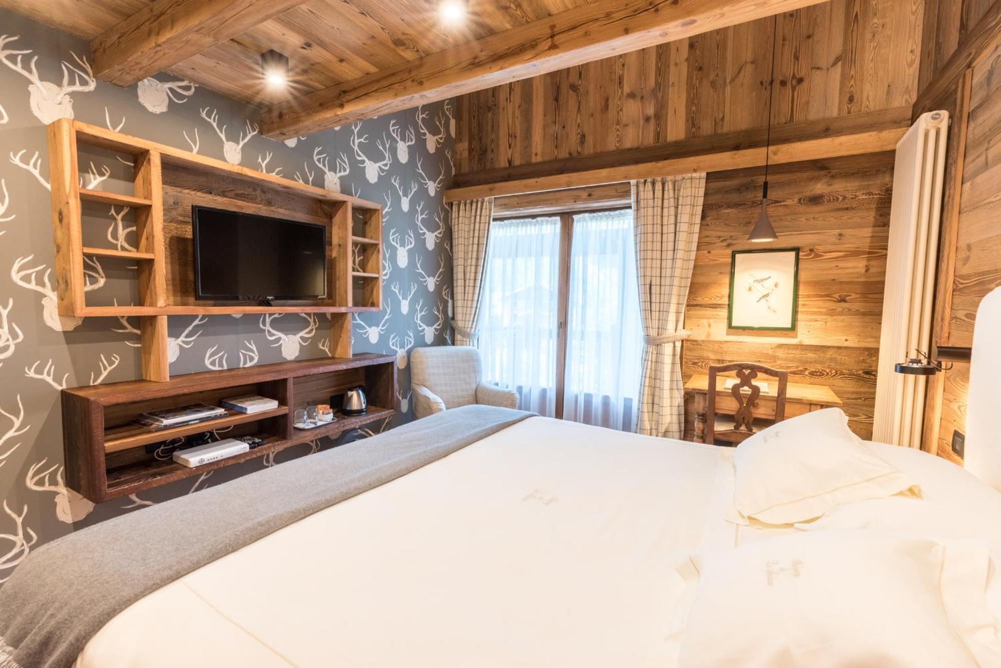 Auberge De La Maison Courmayeur Luaran gambar