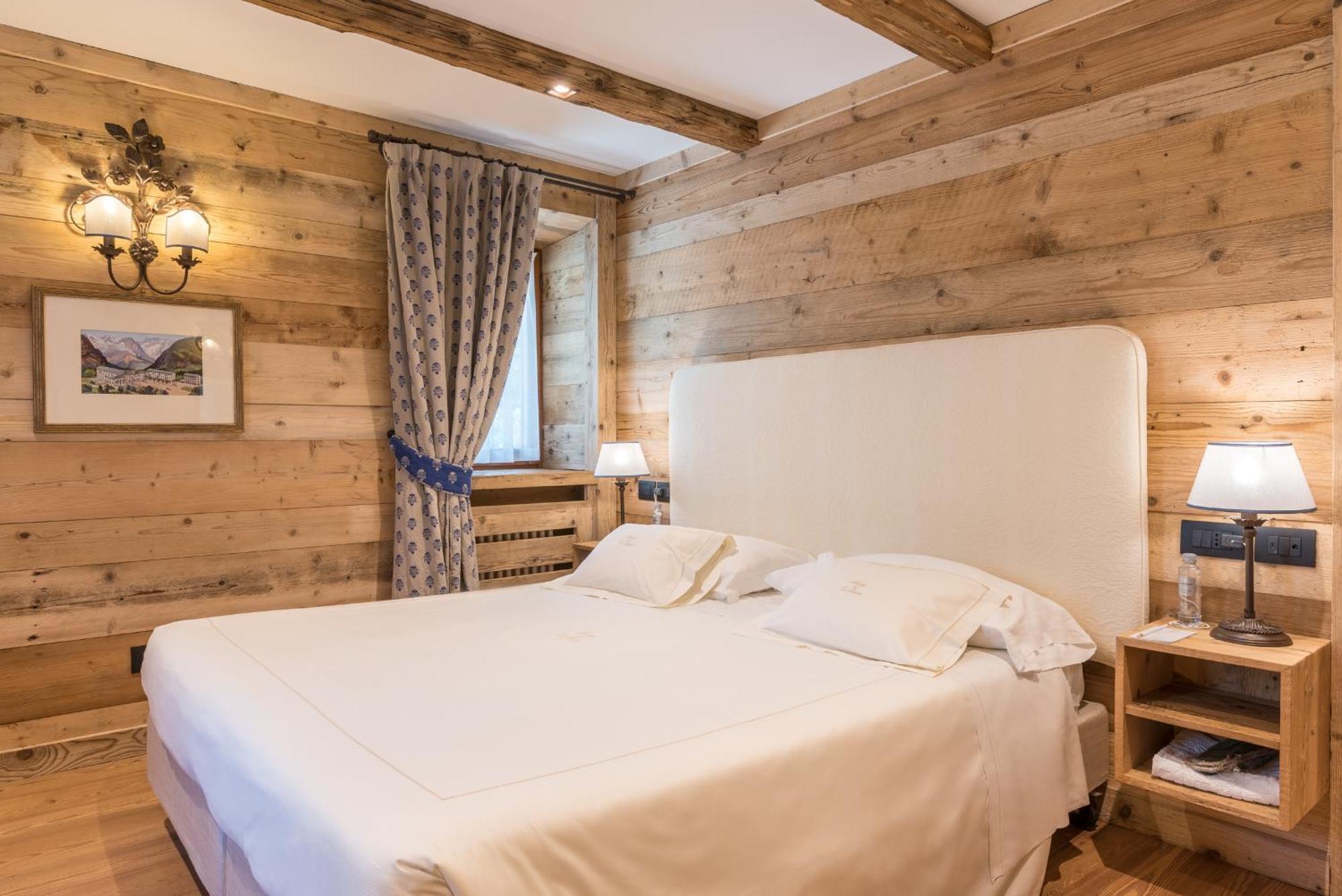 Auberge De La Maison Courmayeur Luaran gambar